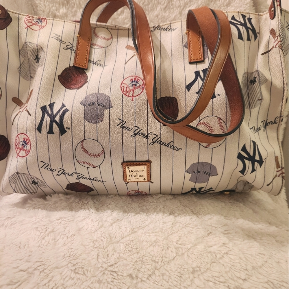 Dooney & Bourke New York Yankees Tote - White and Brown